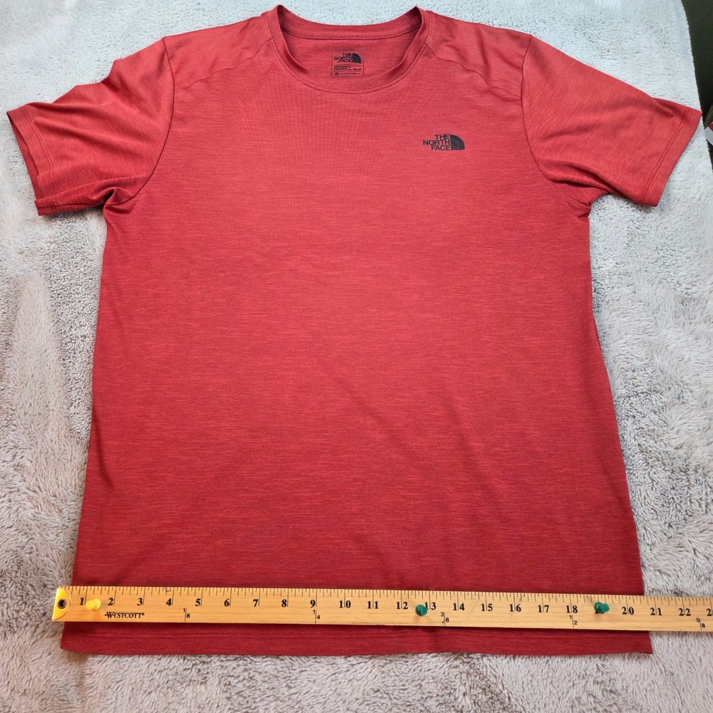 The North Face FlashDry Active Training T-Shirt Mens Medium Red Heather